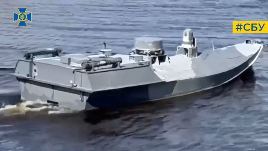 Video: Ukrajinská tajná služba ukázala námořní dron, který ničí ruské cíle